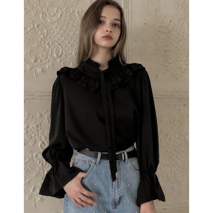 ブラック(501) | フレアスリーブフリルカッティングボウタイリボンブラウス | Re:EDIT