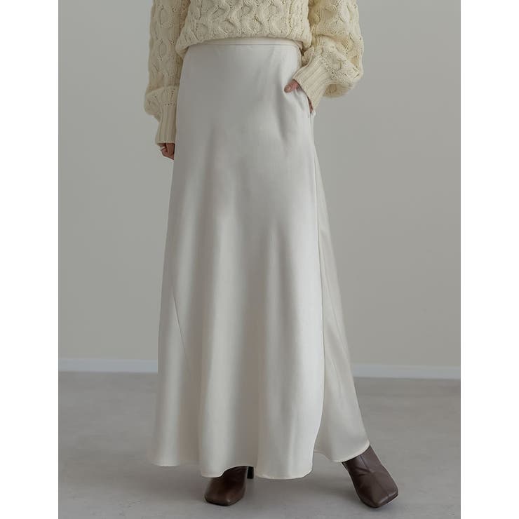 アイボリー(604) | シワ加工サテン切り替えナロースカート | Re:EDIT