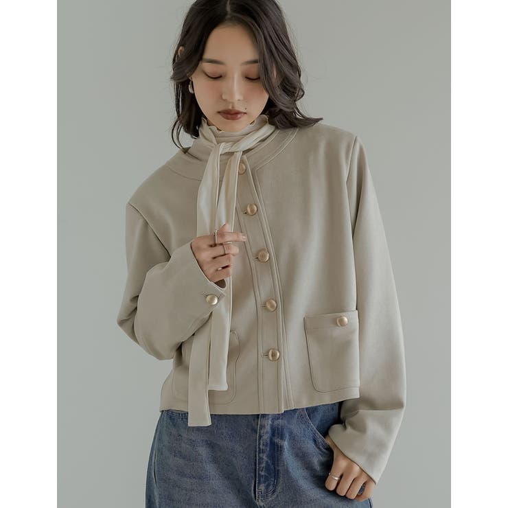 アイボリーベージュ(504) | [2026S S COLLECTION]フェイクスウェードノーカラー金ボタンジャ… | Re:EDIT