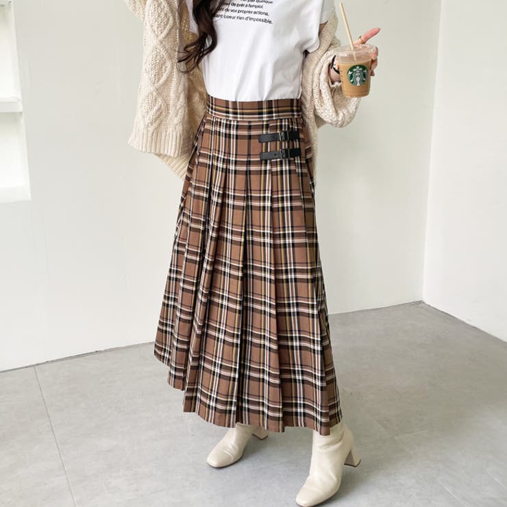 ダニエラグレジス　プリーツスカート DANIELA GREGIS 2025年春夏コレクション | ミラノ | 画像36枚