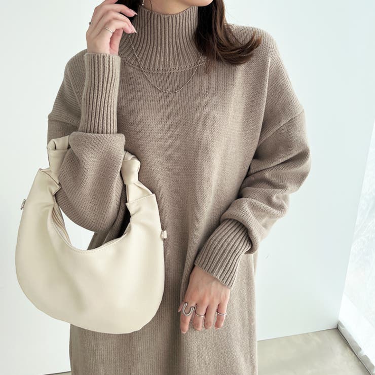 バックスリットタートルニットワンピース | GeeRA | 詳細画像5 