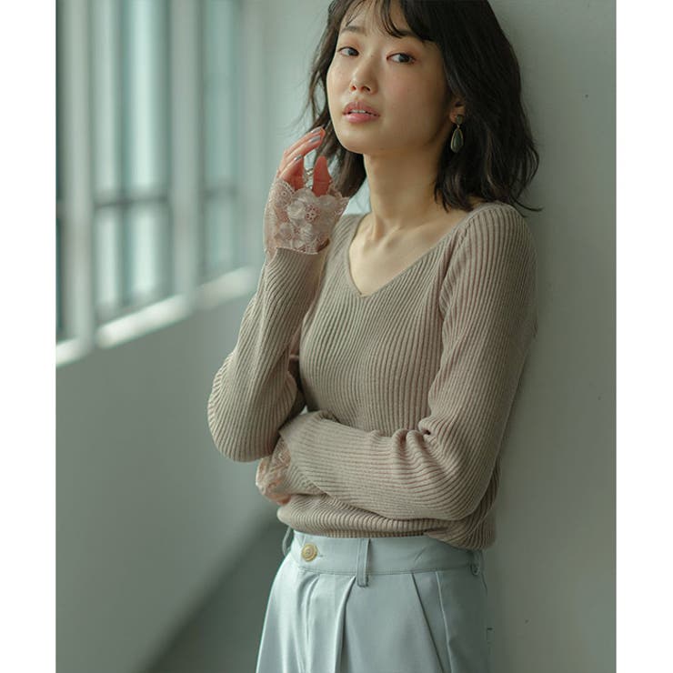 レース付Ｖネックリブニットトップス | GeeRA | 詳細画像1 