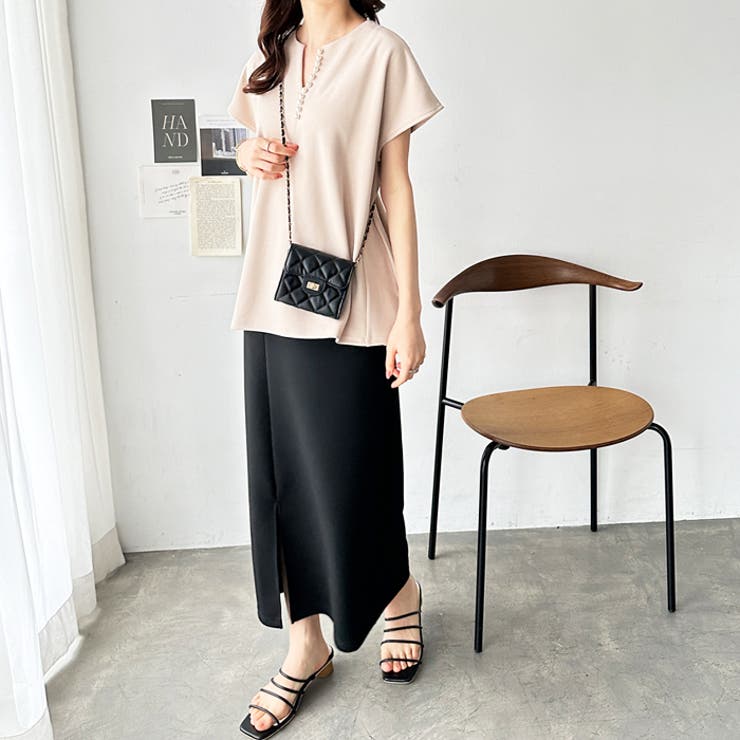 パール調ビーズ付キーネックトップス オフィスカジュアル | GeeRA | 詳細画像17 