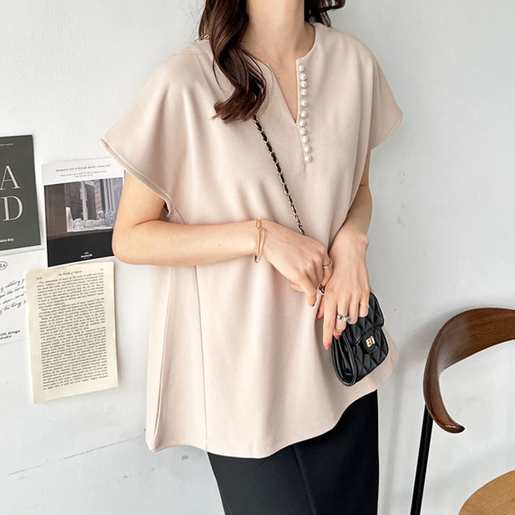 ベージュ | パール調ビーズ付キーネックトップス オフィスカジュアル | GeeRA