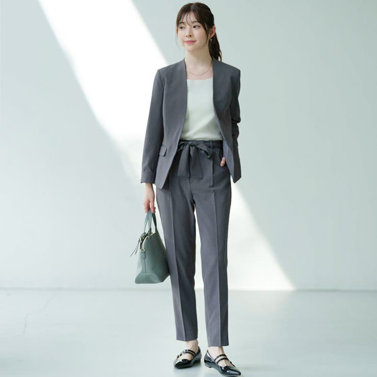 セオリー ノーカラージャケットパンツ セットアップ　LANAI 　ネイビー 美品 Theory ノーカラージャケット パンツセットアップ ネイビー