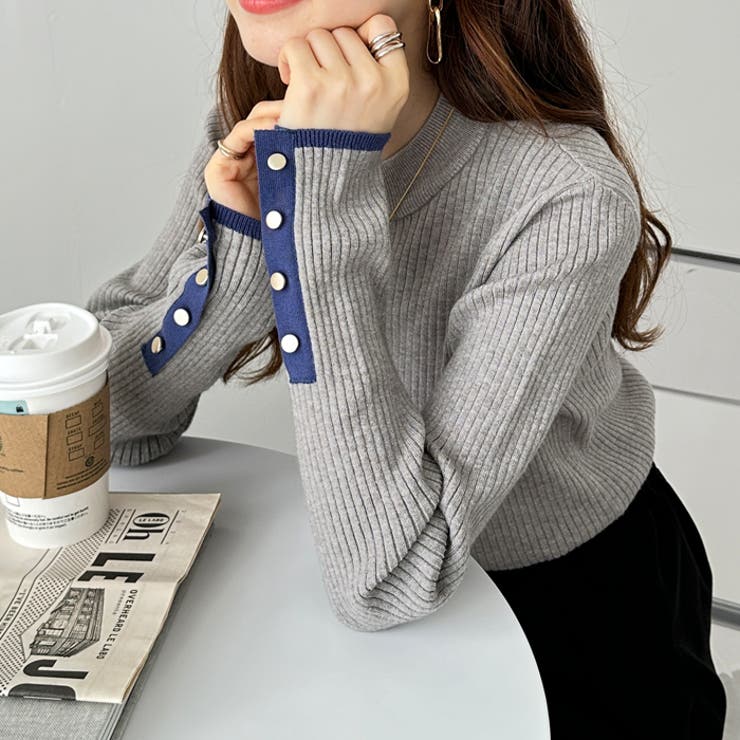 杢グレー | 袖口ボタン配色ハイネックリブニット | GeeRA