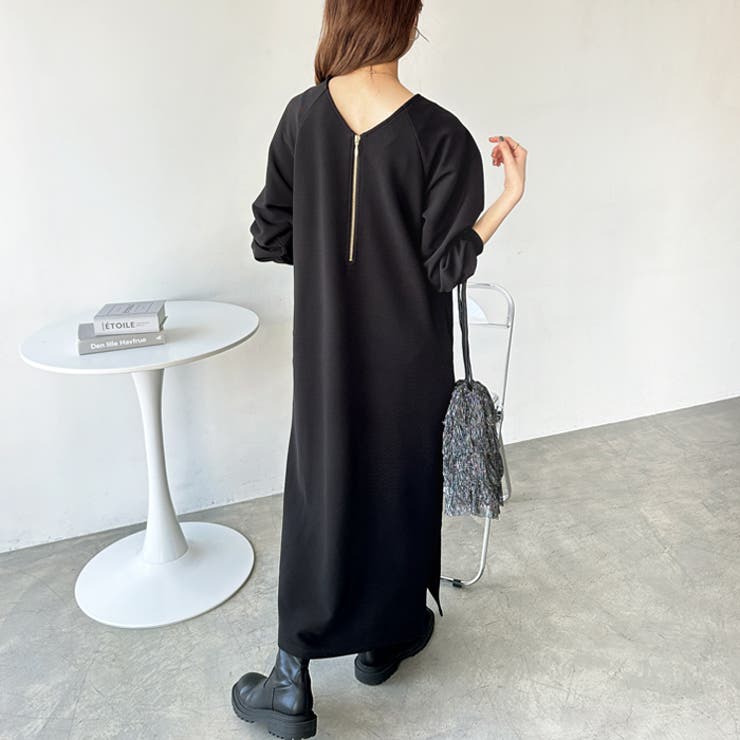 新品タグ付き✨️Diagram♡定価¥46,200♡ビーズフリンジ半袖ワンピース 前後2WAYハーフジップIラインワンピース[品番：GERW0010768