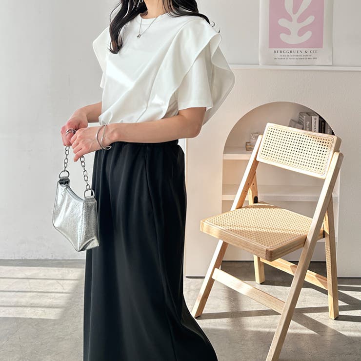 OHGA ohga RUFFLE SHOULDER ラッフルショルダー OHGA ohga RUFFLE SHOULDER ラッフルショルダー