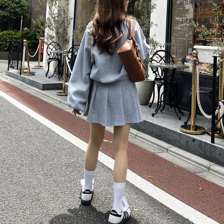 アディダス　セットアップ　上下　ゴルフウェア　ボアジャケット　ミニスカート　Ｍ アディダス セットアップ 上下 ゴルフウェア ボアジャケット ミニ