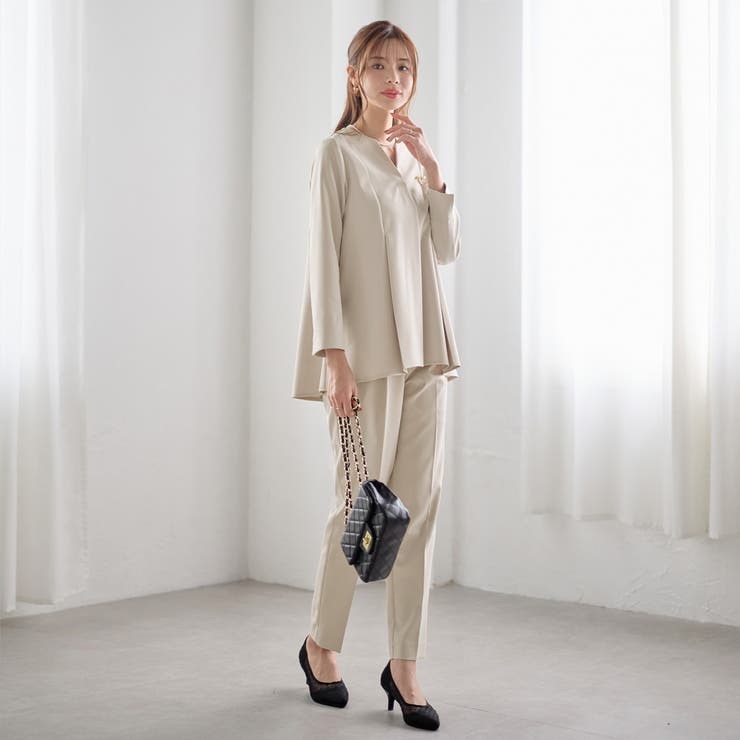 ベージュ | 【２点セット】タックフレアーブラウスセットアップ | GeeRA