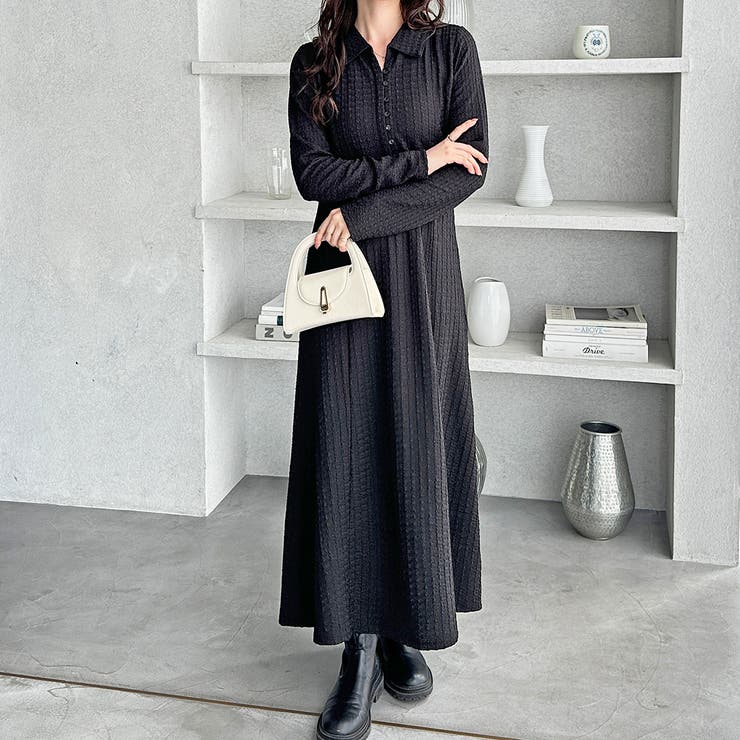 ブラック | ポロ衿表面感素材マーメイドワンピース | GeeRA