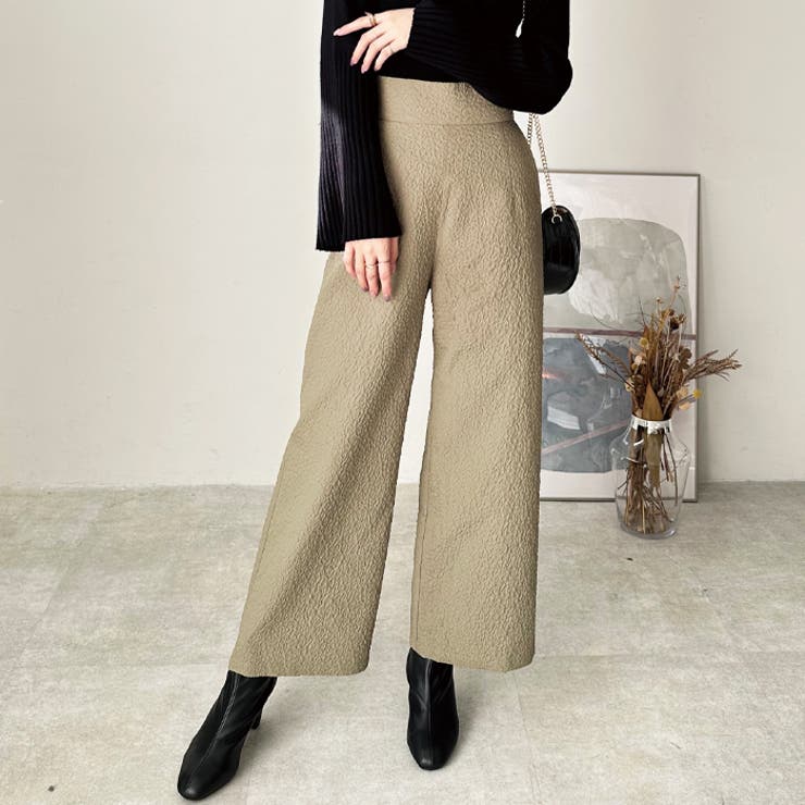 カーキ | エンボス加工ストレートワイドパンツ | GeeRA