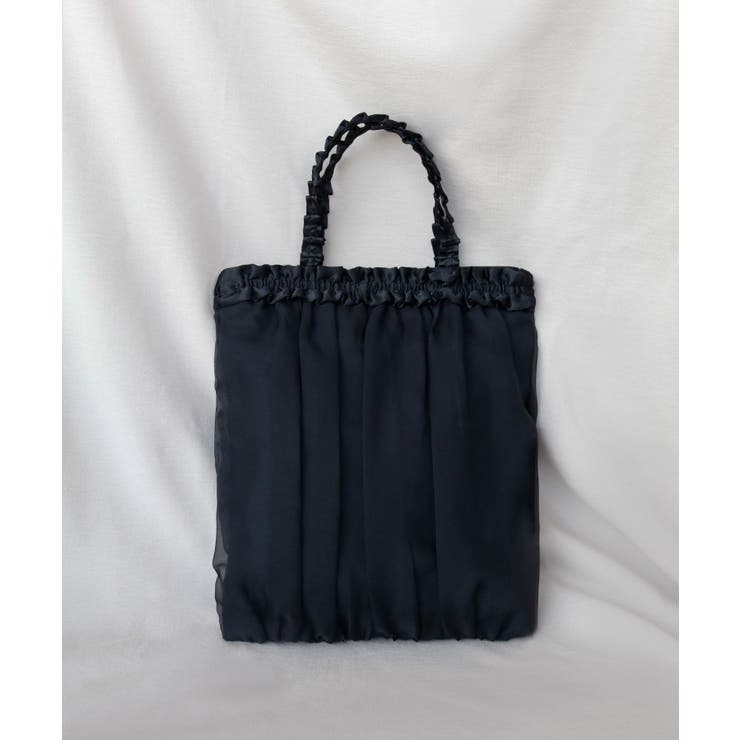 ヴァレンチノ　ハンドバッグ　がま口　パーティーバッグ　フォーマル　ブラック ヴァレンチノ ハンドバッグ がま口 パーティーバッグ フォーマル