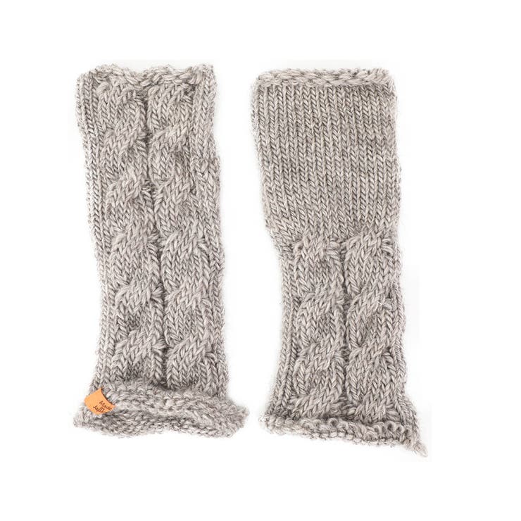 グレー | てぶくろ屋さんが作ったウールもこもこ手編み風アームウォーマー 日本製 冷え取り | GlovesDEPO