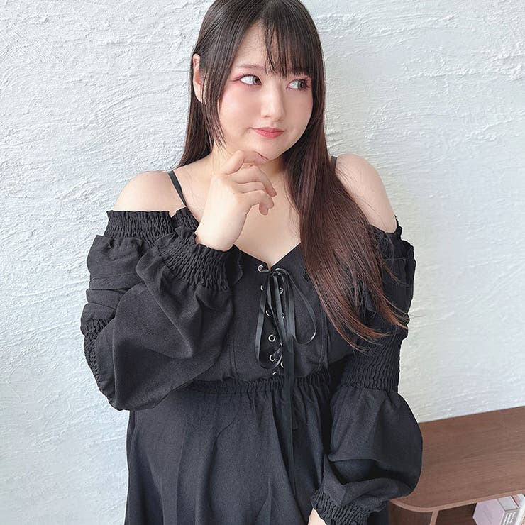 レースアップオフショルワンピース