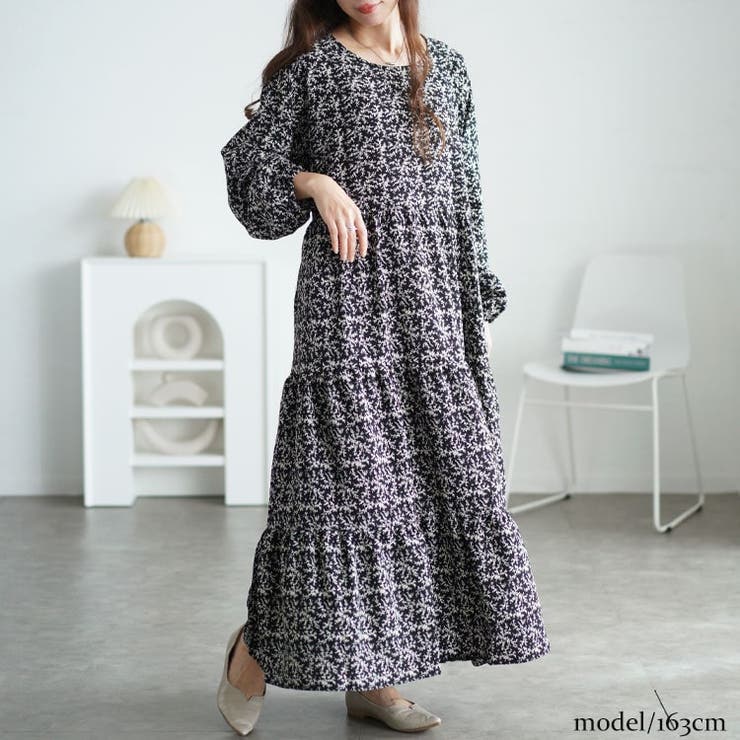 【感謝価格】 大きいサイズレディース ワンピース 小花柄ティアードマキシ ワンピース