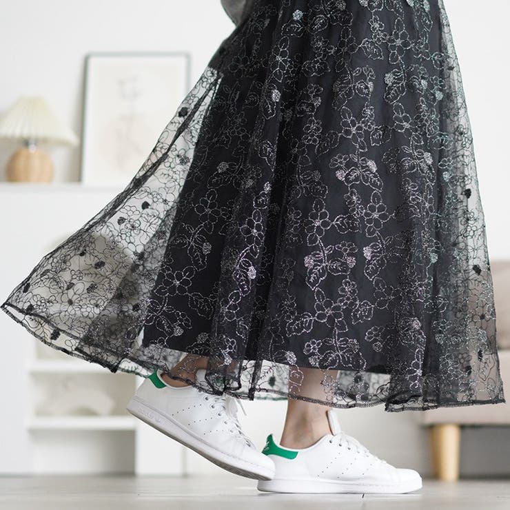 ラメ花柄刺繍チュールフレアスカート