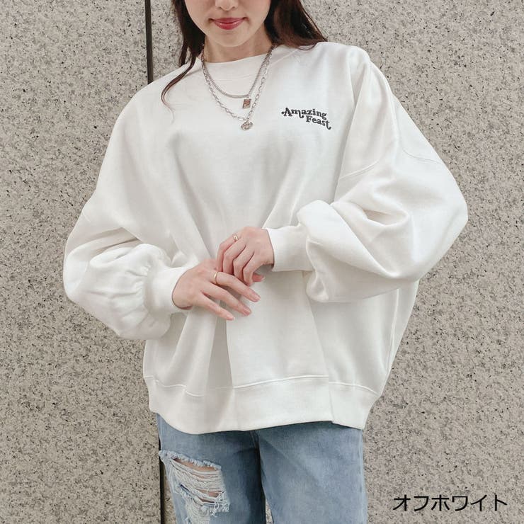 オフホワイト