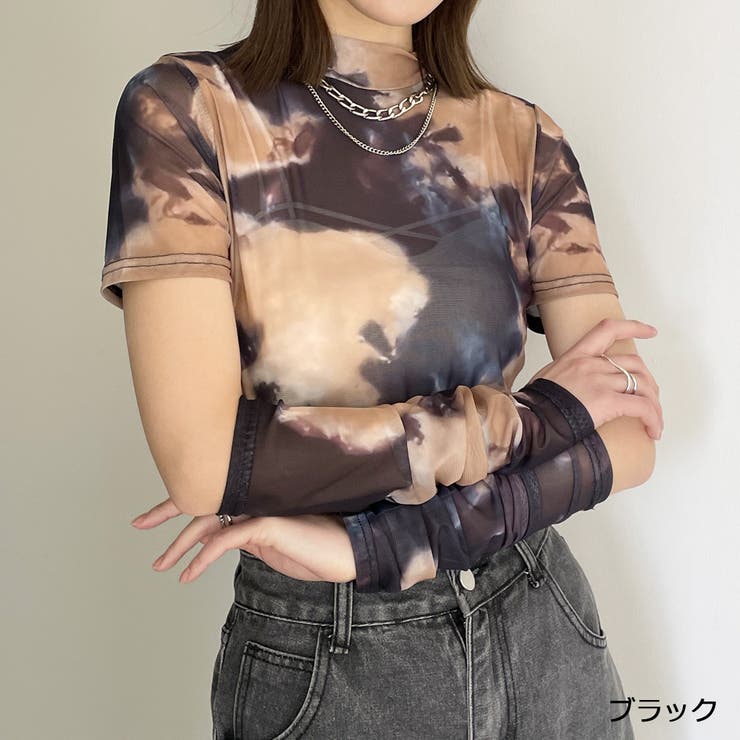 ブラック