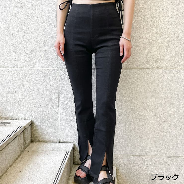 ブラック