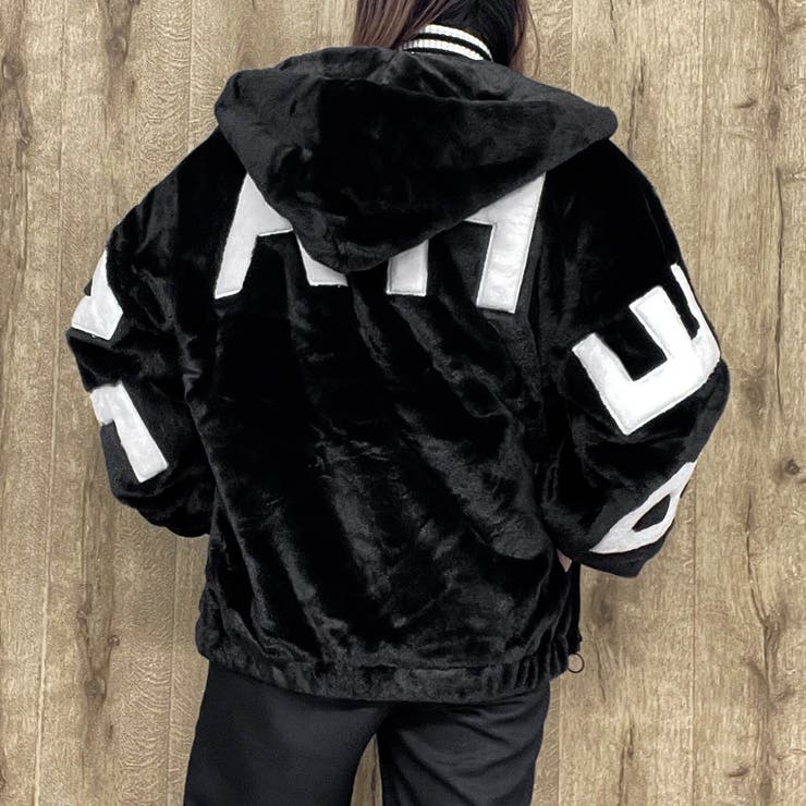バックロゴファーブルゾン