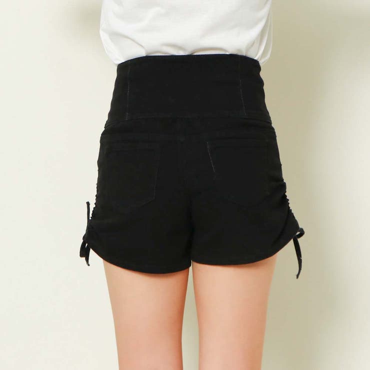 SLY | CUTOUT MIDDLE ショートパンツ (ショートパンツ ) |SHEL