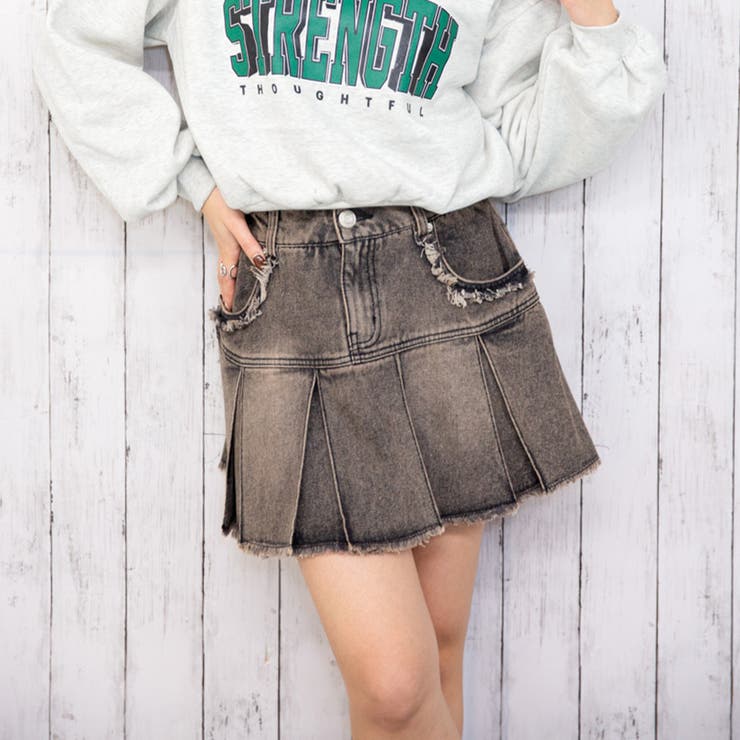 4452【美品】クルニ ストレートデニム センタープリーツ
