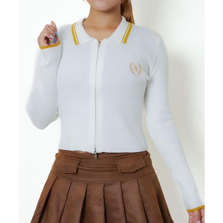 オフホワイト | 《配色ライン襟×ワッペン刺繍》レディース リブニットジップカーディガン 長袖 | GORGE 