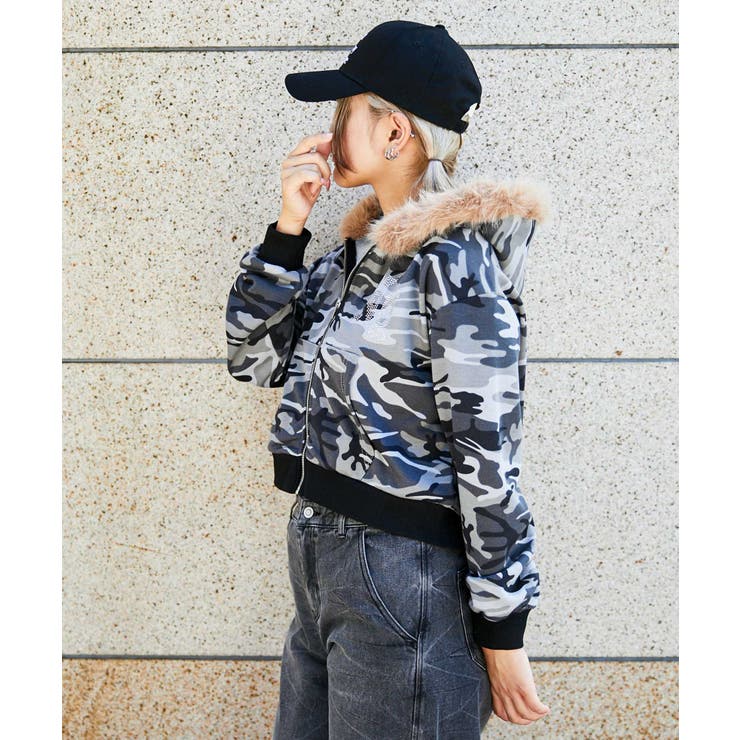 迷彩×ファー付き》レディース 裏毛スウェットジップパーカー ライン