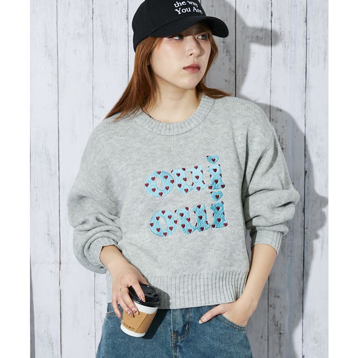 ハートドット×ロゴ刺繍》レディース ニットプルオーバー 短丈 ハートドット×ロゴ刺繍》レディース ニットプルオーバー 短丈
