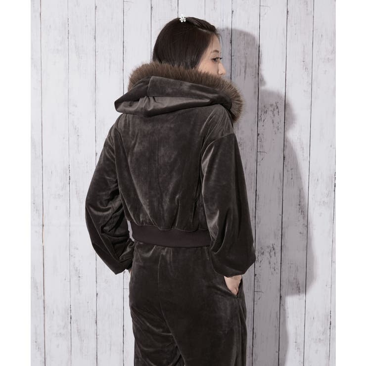 ファーフード×ベロア素材》レディース ジップパーカー セットアップ