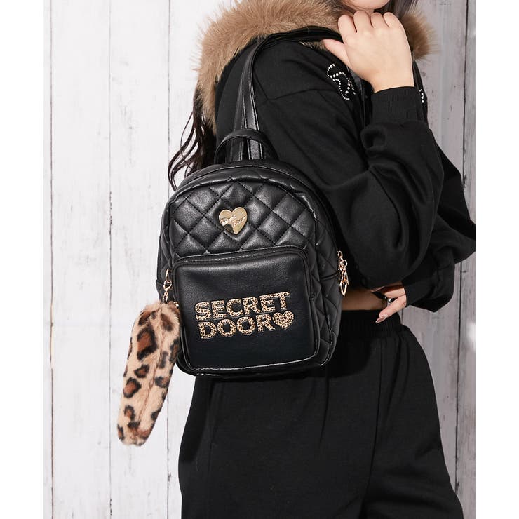 ブラウン | 《ハートモチーフ×レオパードチャーム》キルティングミニリュック | GORGE 