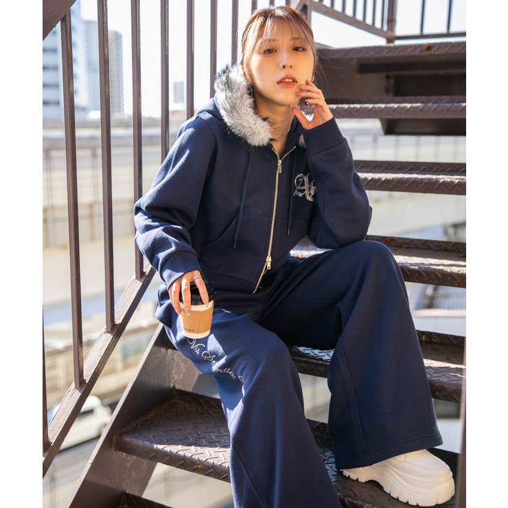 ファー付×ストーンロゴ》冬映え ストリート 裏起毛ショート丈ZIP