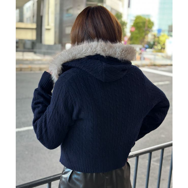 ケーブル編み×ファーフード》ハーフZIPニットプルオーバー／秋冬