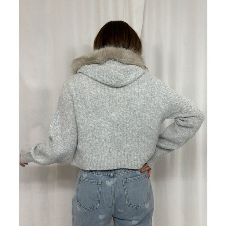 ケーブル編み×ファーフード》ハーフZIPニットプルオーバー／秋冬