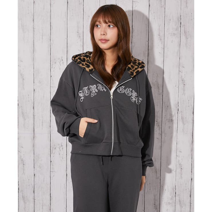 スミクロ | 《裏地柄フード×キラキラロゴ》ショート丈ジップパーカー | GORGE 