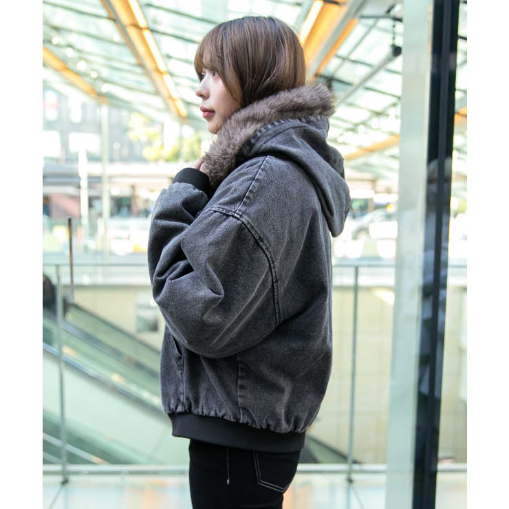 《ファーフード×裏地中綿キルト》冬映えショート丈アウター | GORGE  | 詳細画像11 