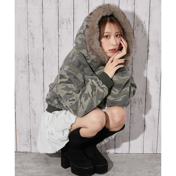 《ファーフード×裏地中綿キルト》冬映えショート丈アウター | GORGE  | 詳細画像16 