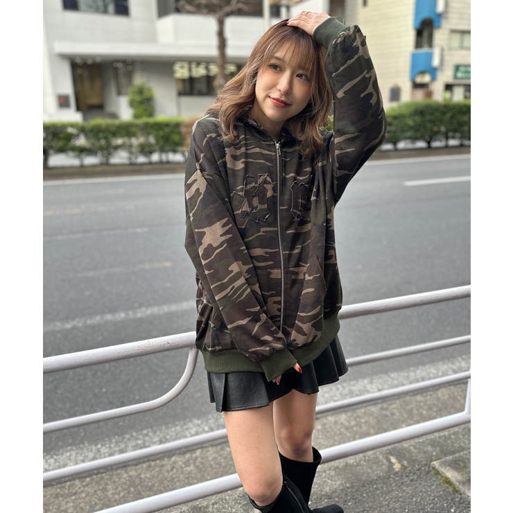 裏毛素材×ファーフード取外し可》ヴィンテージ風ZIPパーカー／秋冬
