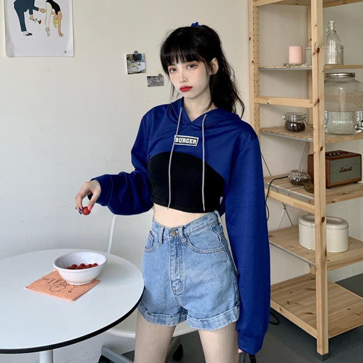ちーたん。ファビアナフィリッピフード付き クロップドパーカー ちーたん。ファビアナフィリッピフード付き クロップドパーカー