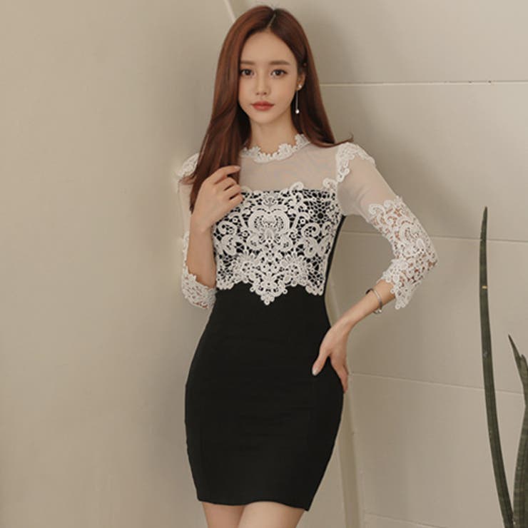 レースが映えるシアーなレイヤードドレス | GRAXIA | 詳細画像1 