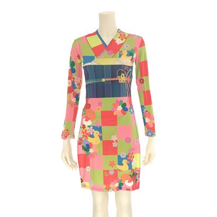 レトロポップでキュートな柄が愛くるしさを演出し大きく入ったサイドスリットで色気を… | GRAXIA | 詳細画像7 