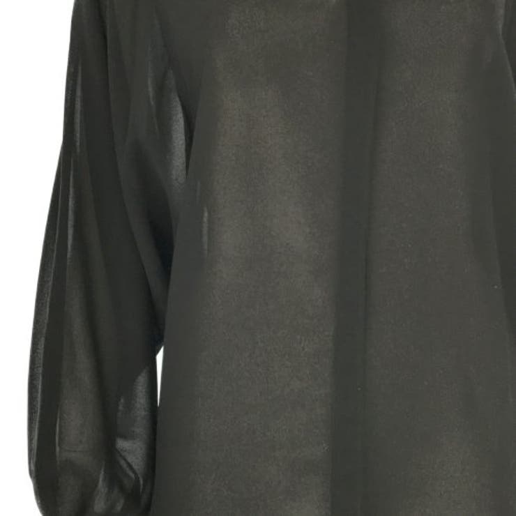 ベルスリーブ風の袖が特徴的な大人の色っぽさを魅せるトップス(TOPS) | GRAXIA | 詳細画像11 