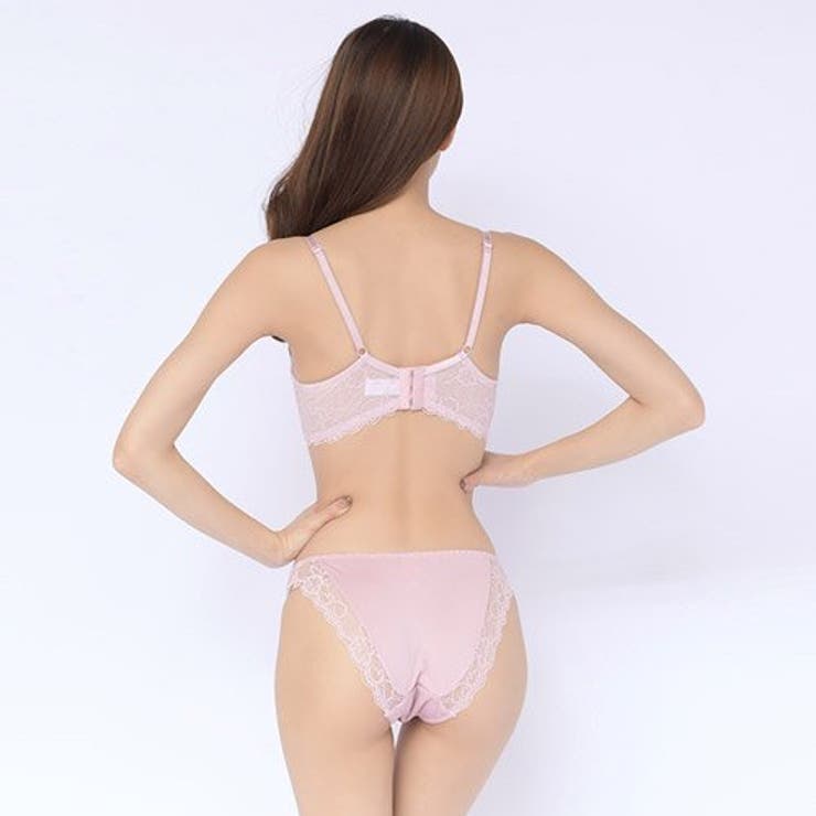 フェミニンな印象を与える可愛らしいブラ・ショーツセット（ブラセット） | GRAXIA | 詳細画像3 