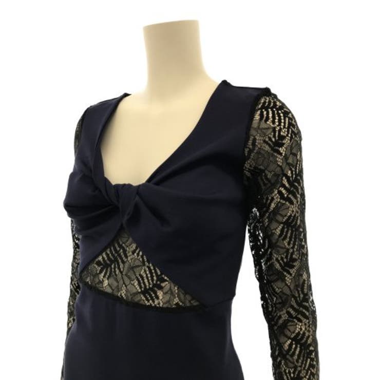 レースから垣間見るバストラインが優艶なカシュクールミディ丈ドレス(キャバドレス … | GRAXIA | 詳細画像11 