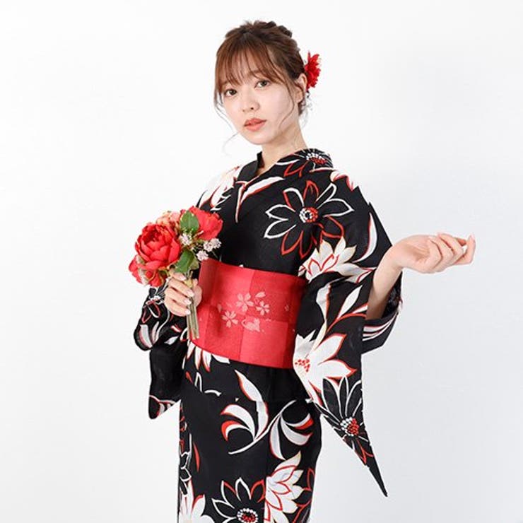 黒地に赤が映える大き目の花柄が素敵な浴衣3点セット(YUKATA