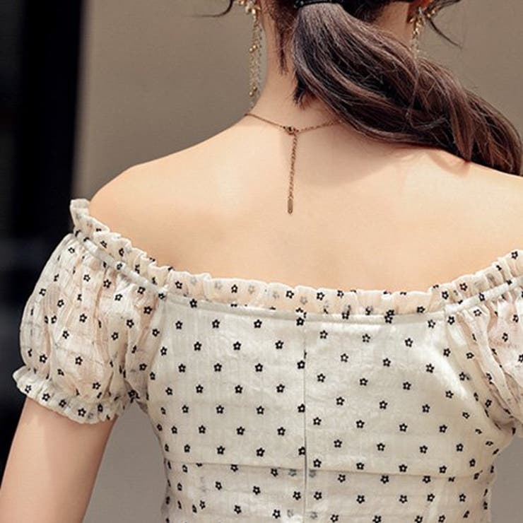 大人可愛いモノトーンの小花柄クロップドトップス(TOPS) | GRAXIA | 詳細画像9 