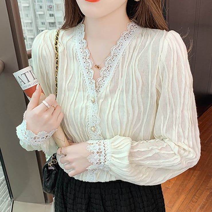 どんなシーンにも気軽に品よく着こなせるトップス(TOPS) | GRAXIA | 詳細画像9 