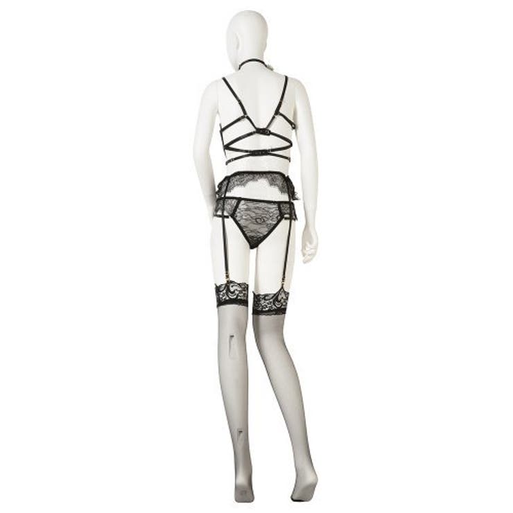 アイラッシュレースを贅沢に使って仕立てたラグジュアリーなガーターランジェリー(セ… | GRAXIA | 詳細画像10 