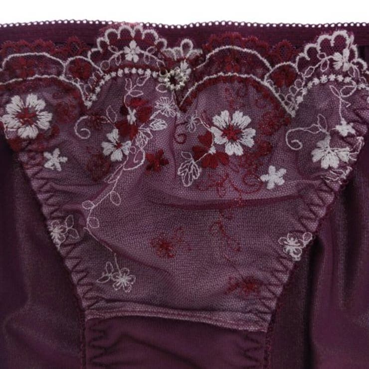 ラメ入り刺繍が上品にきらめき大人の雰囲気に仕上げたブラ ショーツセット(ブラセッ… | GRAXIA | 詳細画像19 